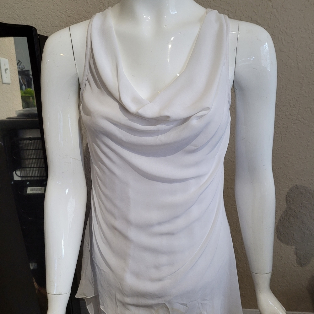 White drop neck short sleeved Blouse